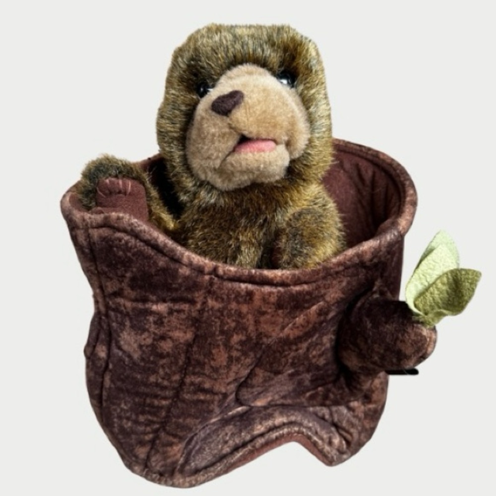 Folkmanis Bear in Tree Stump Plush Hand Puppet  Hand Puppet. Size 11” 💜 BOGO